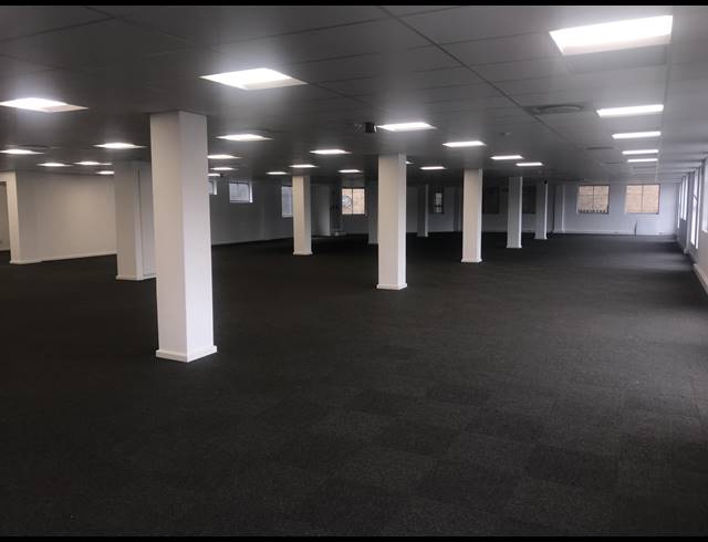 1,294M² OFFICE TO LET IN TYGER VALLEY